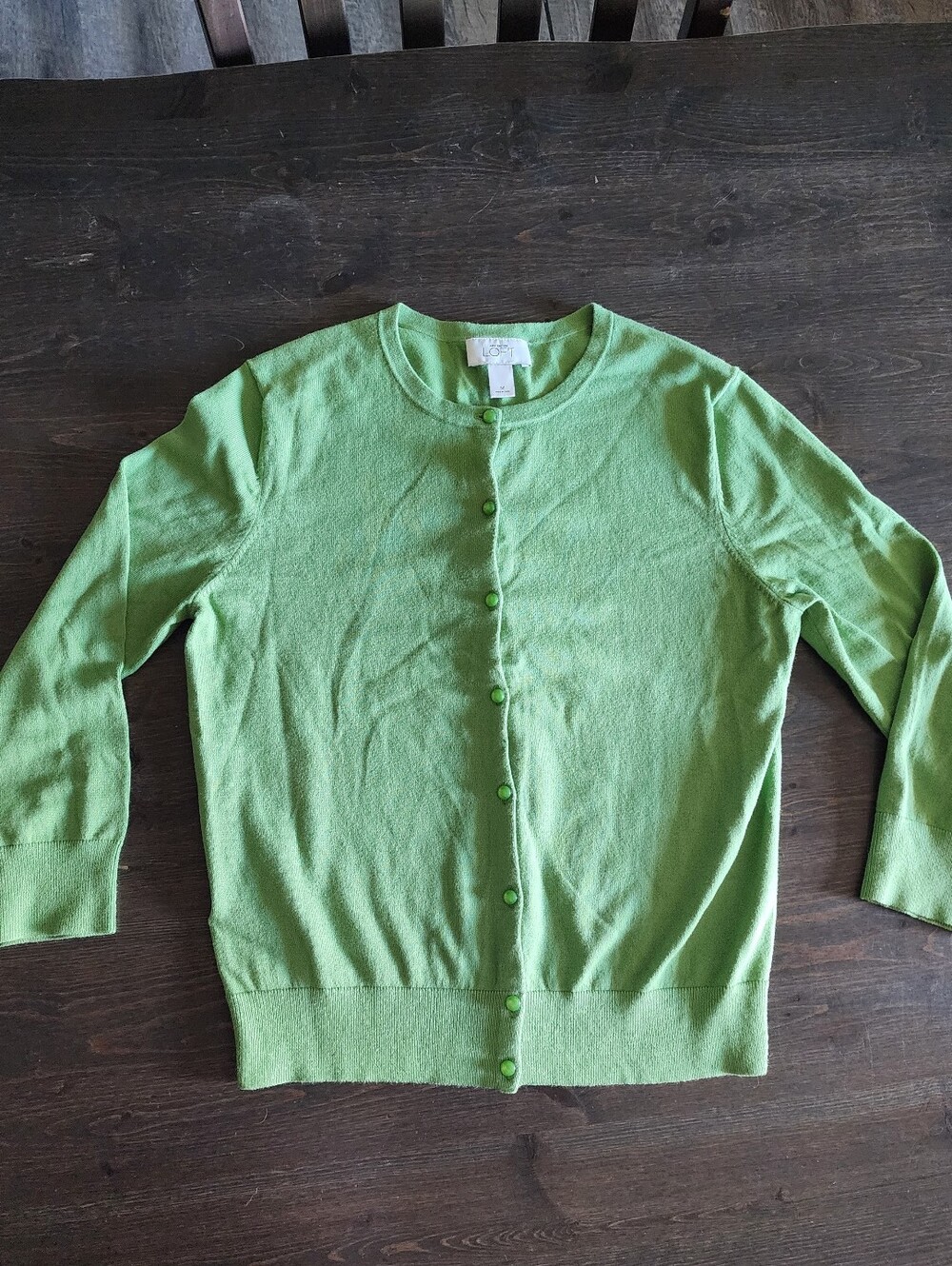 💐2/$25 LOFT Light Green Button-Front Cardigan, Medium
